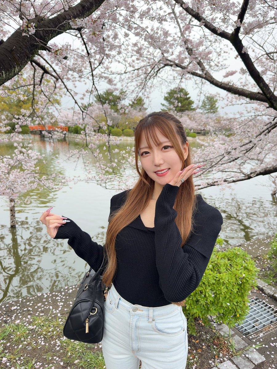 遠宮早織 / 𝐓𝐨𝐦𝐢𝐲𝐚 𝐒𝐚𝐨𝐫𝐢 tweet media