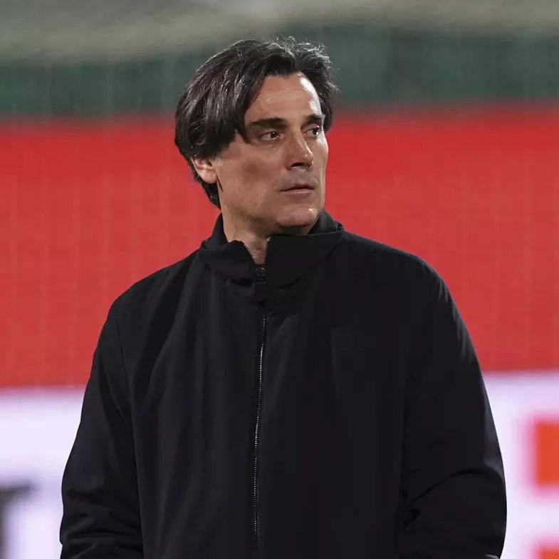 allaha şükür başımızda sen varsın..