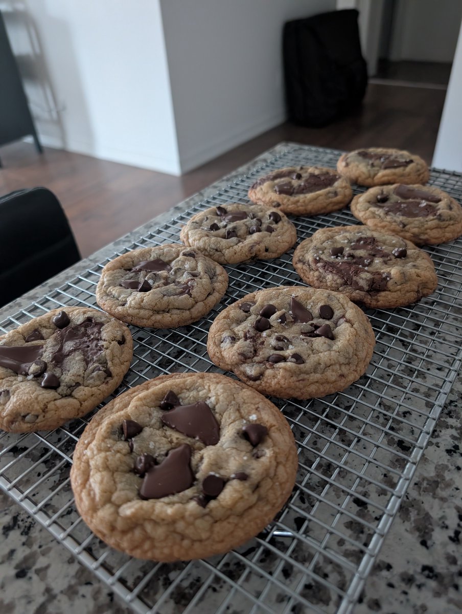 French Maple Man tweet media