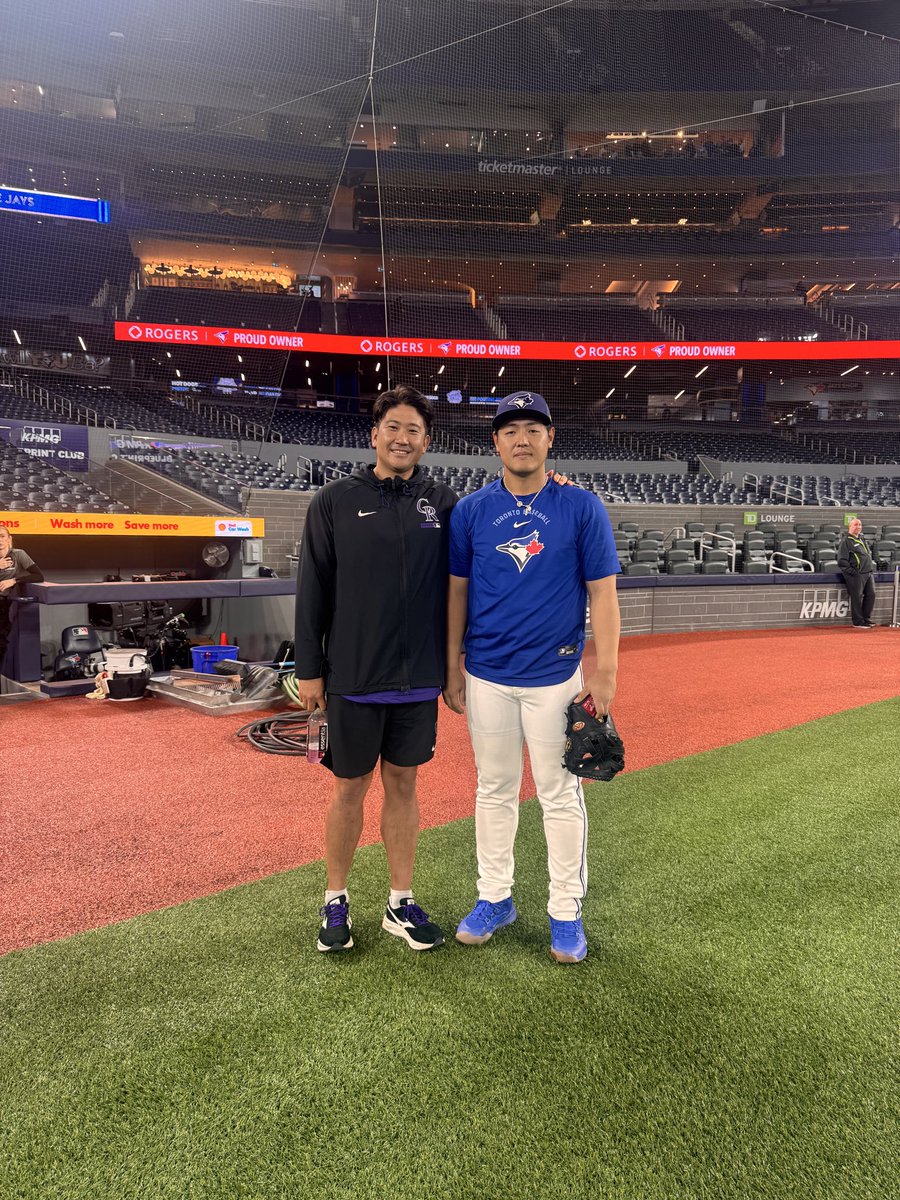 TOMOYUKI SUGANO tweet media