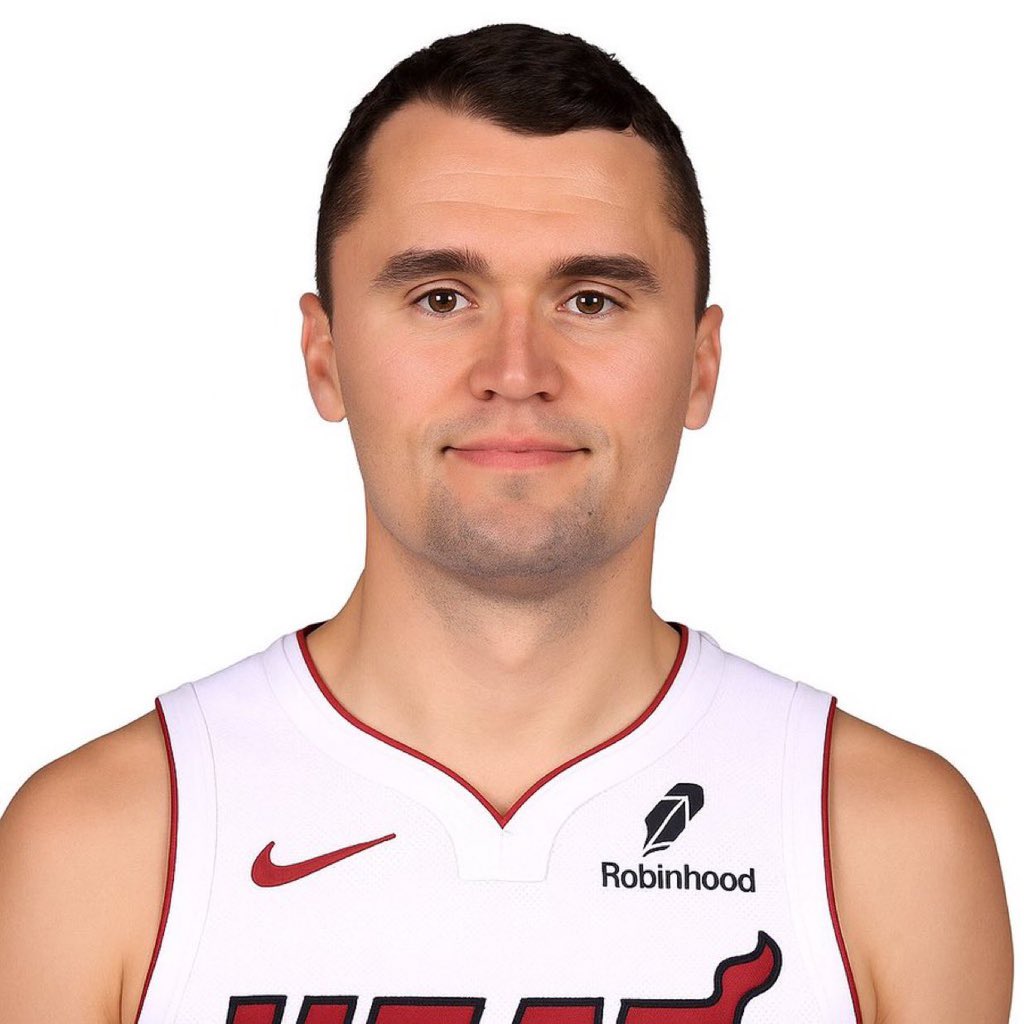 MidrangeMonsta tweet media