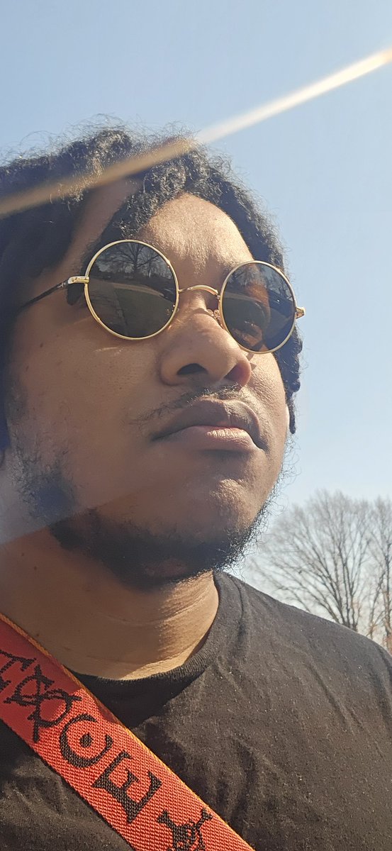 Simply Alex tweet media