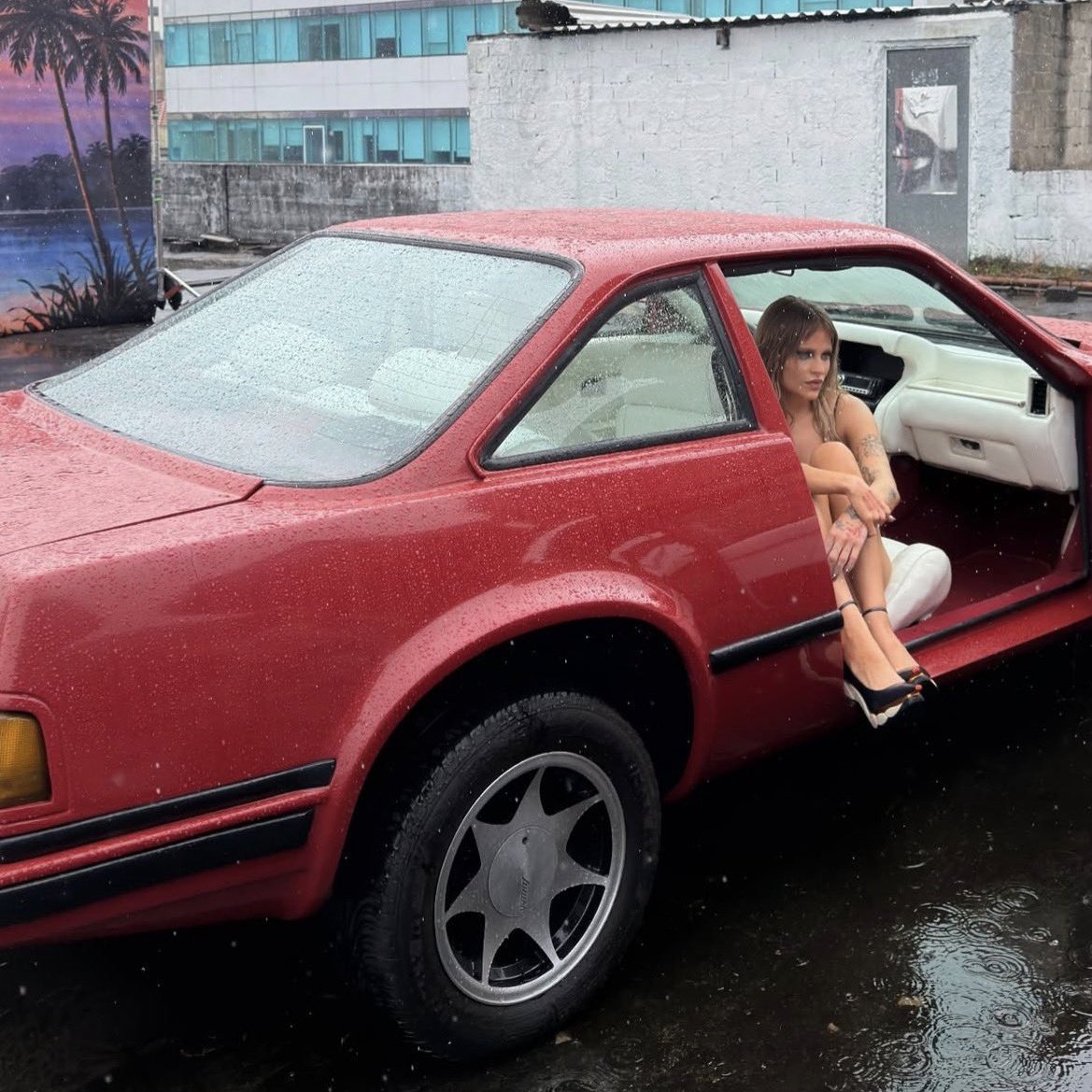 TrackChart tweet media