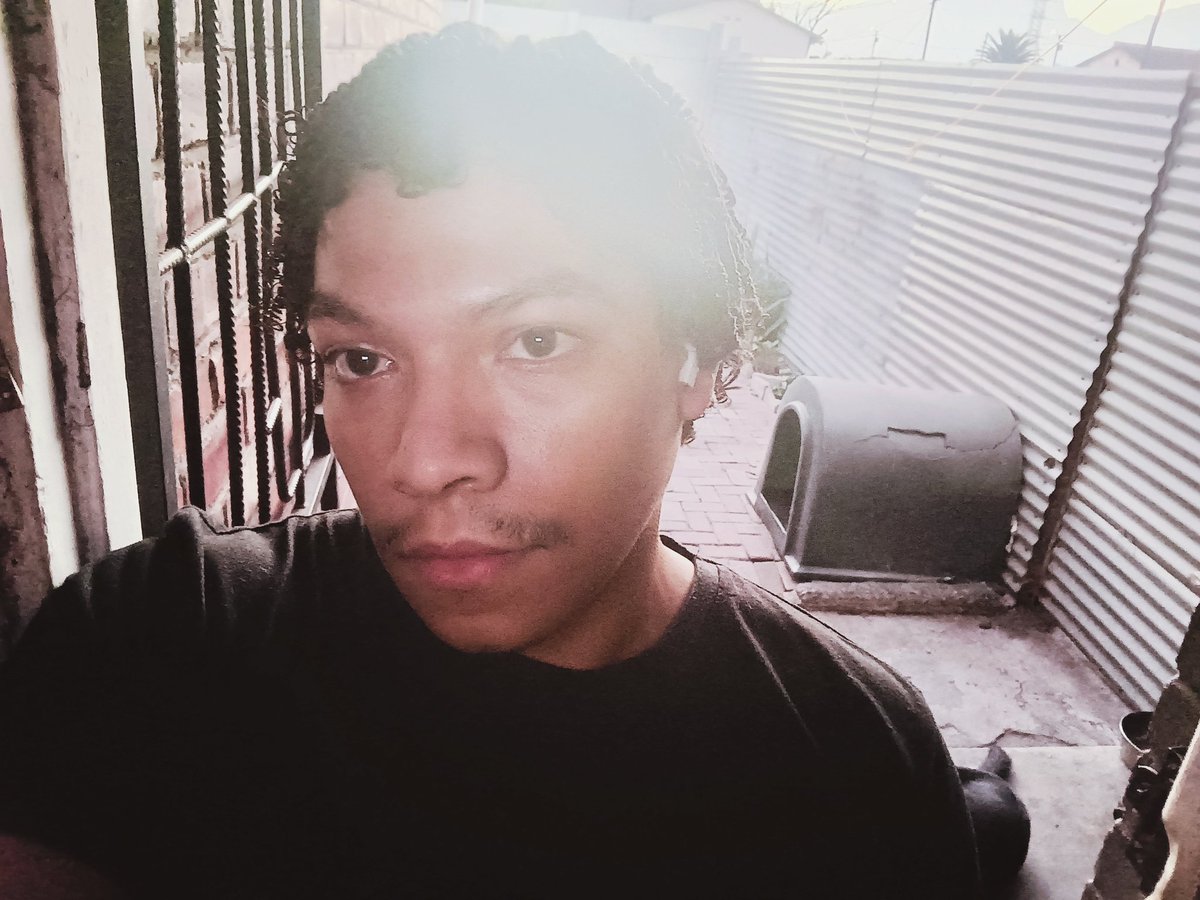 jace⁷ loves BENEE ☞ ia |👽💖 ۞ ۞ tweet media