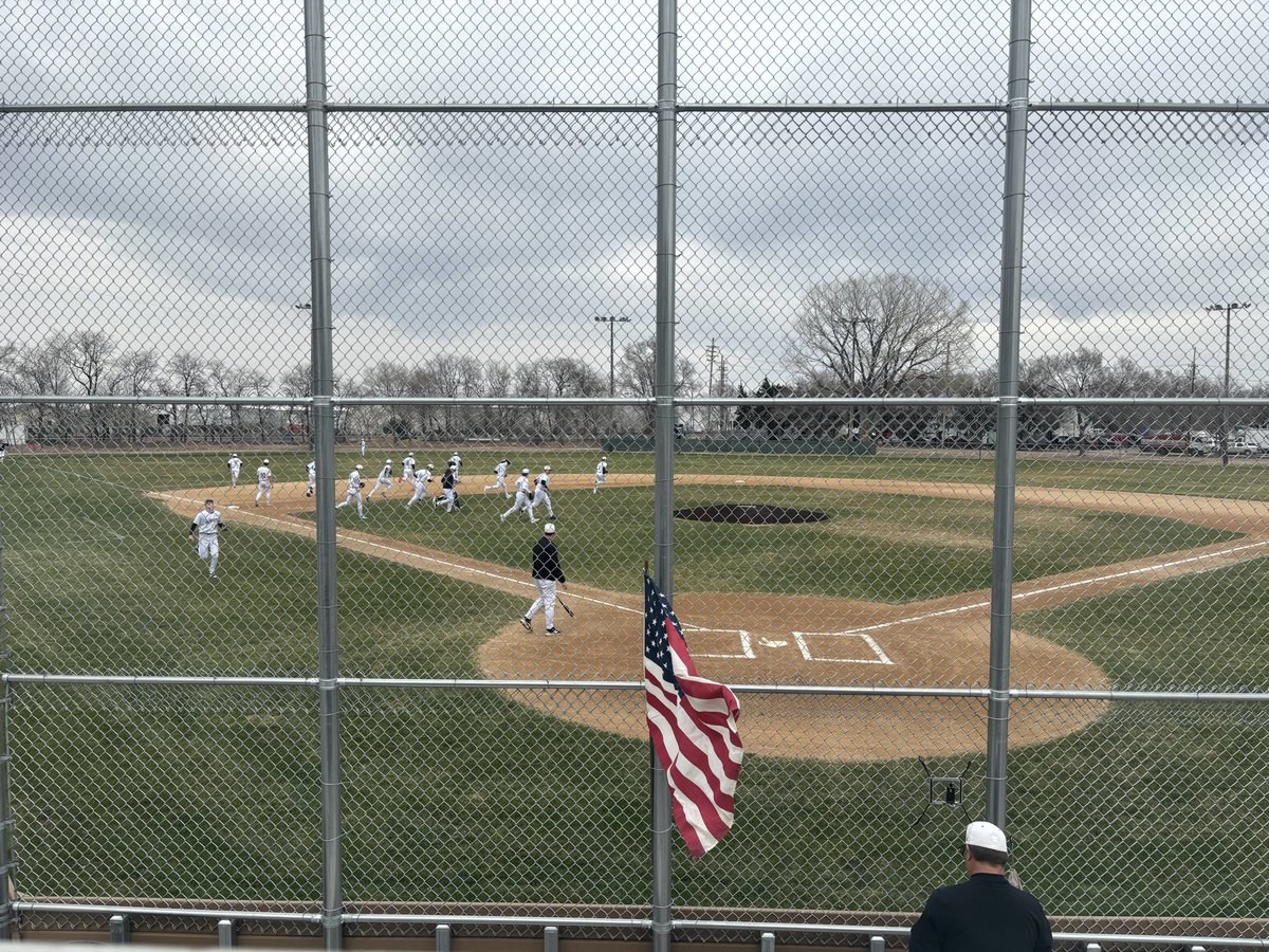 Spencer Thomas tweet media