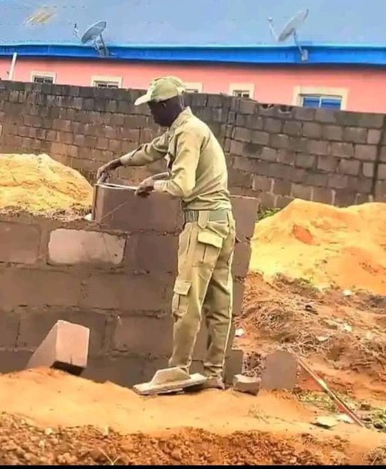 Memesmith tweet media