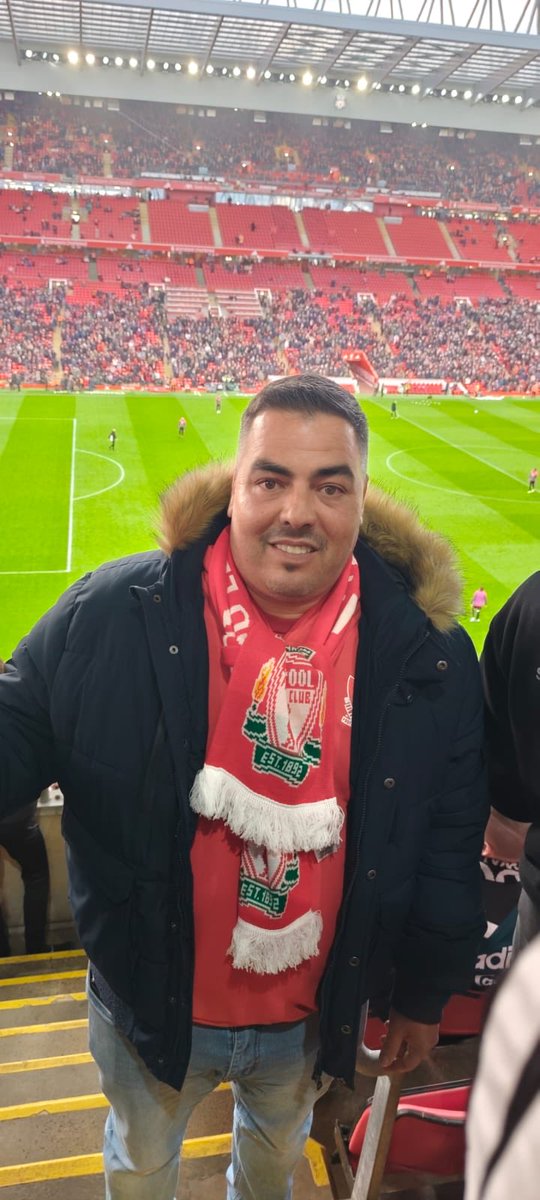 harrymijas's tweet photo. Liverpool andfield https://t.co/NqAM7UlT4g