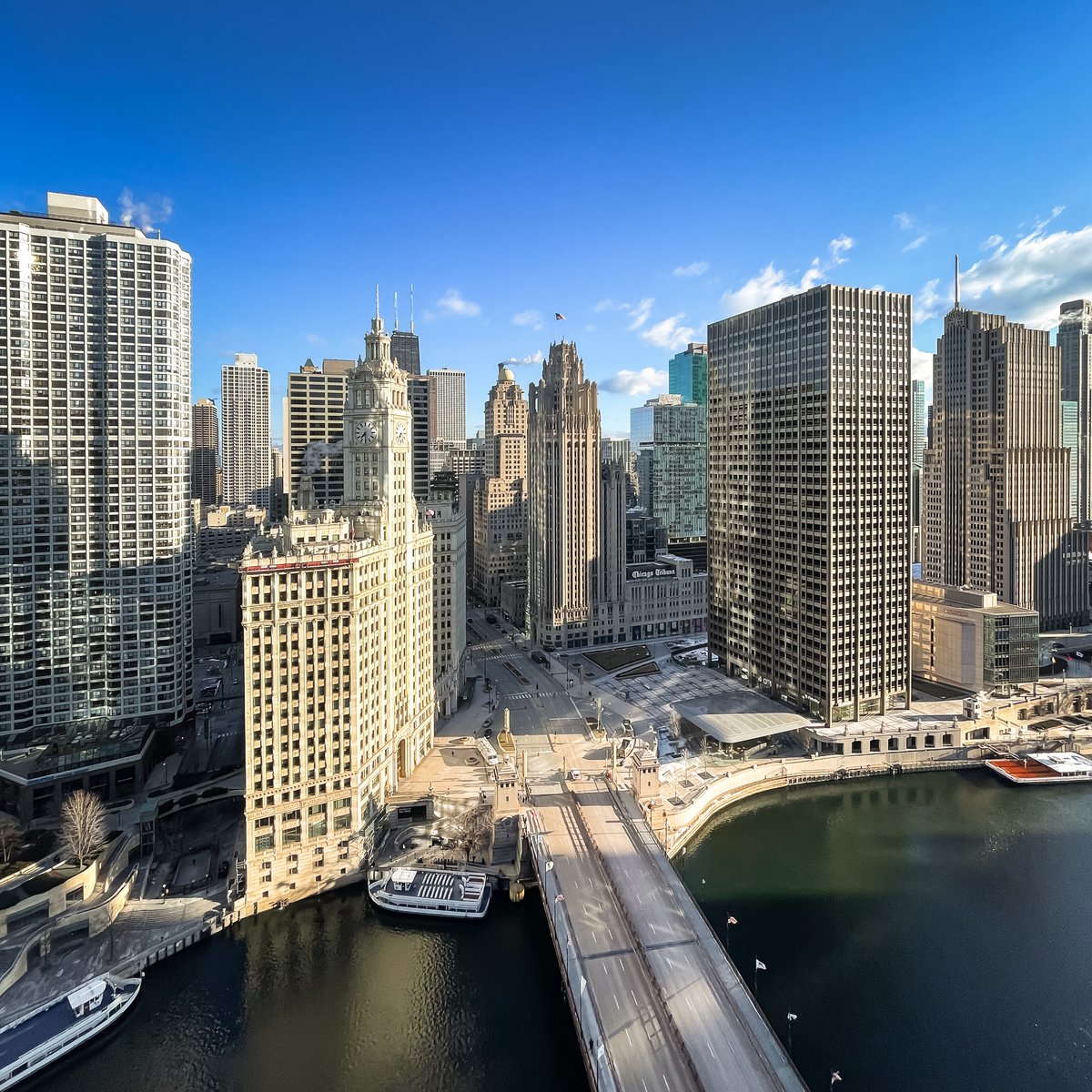 LondonHouse Chicago tweet media