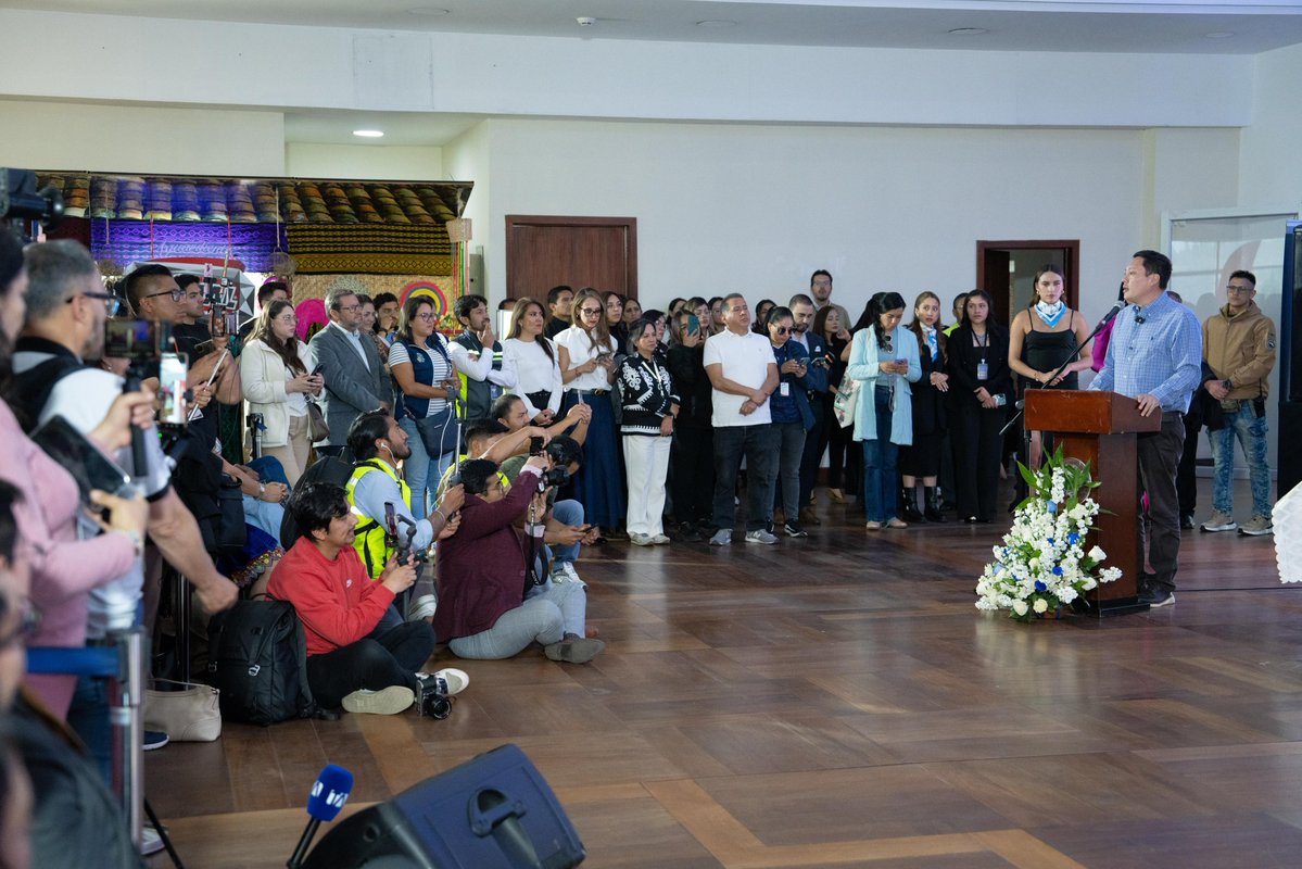 Cristian Zamora M tweet media