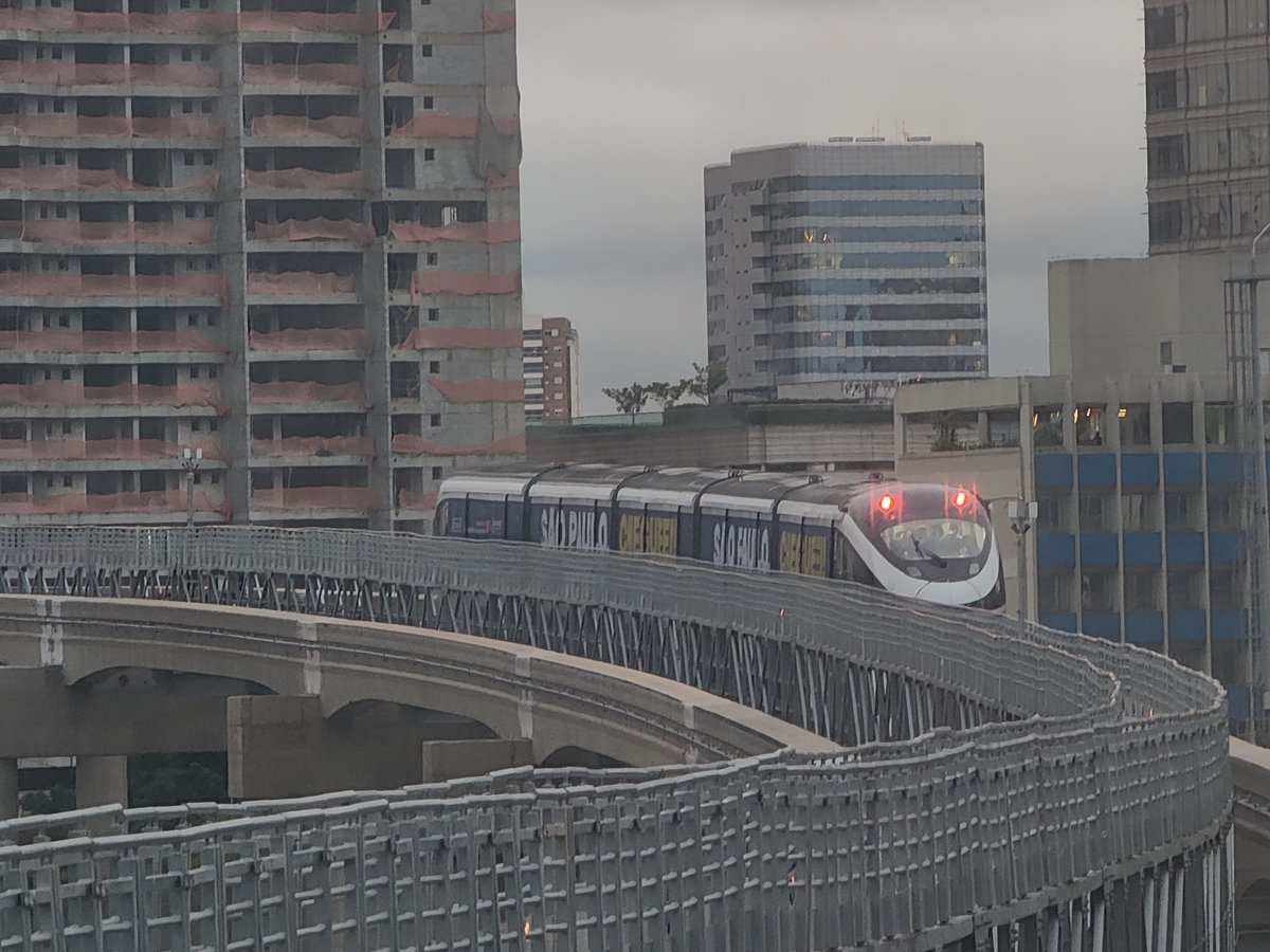 cu comido com clitóris esticado da mulher elástico tweet media