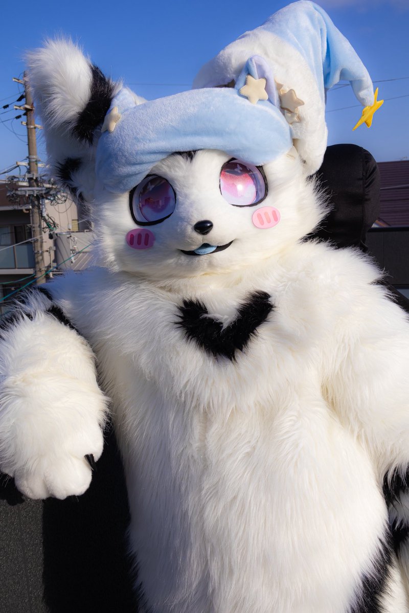 ディニックン tweet media