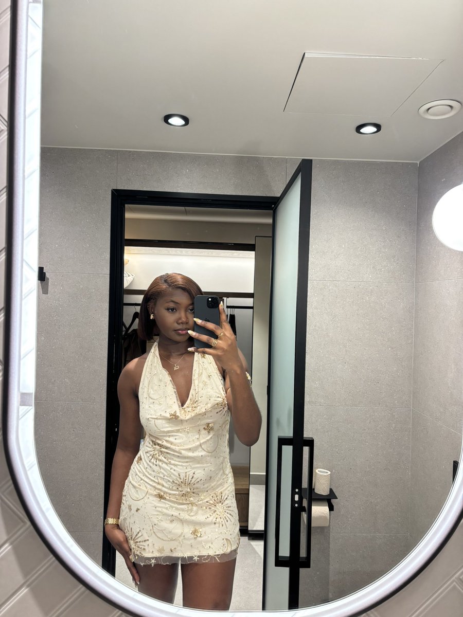 Tartina 🇨🇲. tweet media