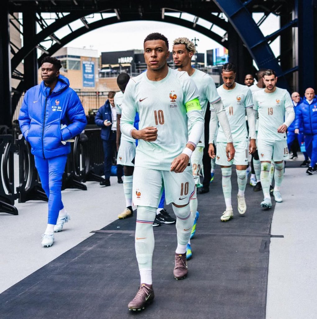 FRENCHRAPUS 🇺🇸 tweet media