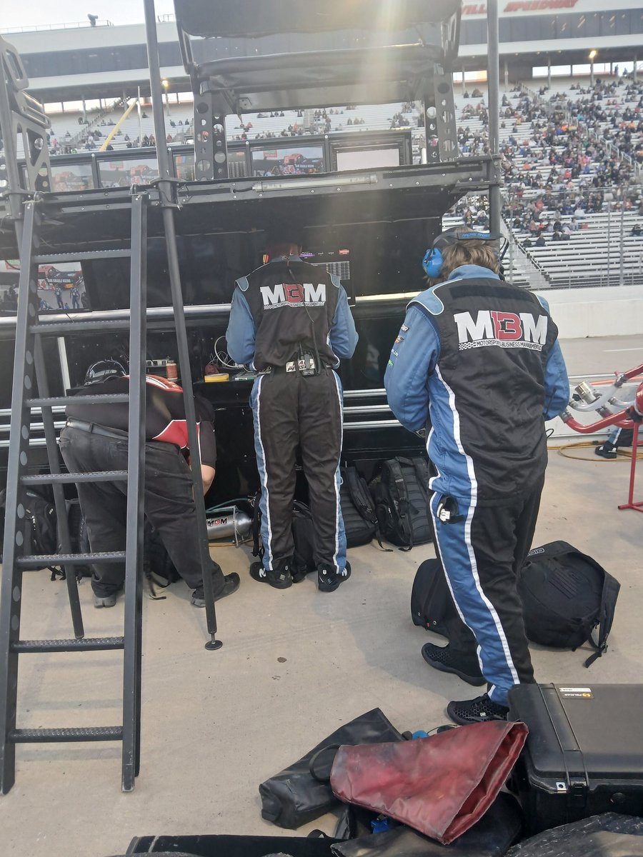 Scott Abshire tweet media