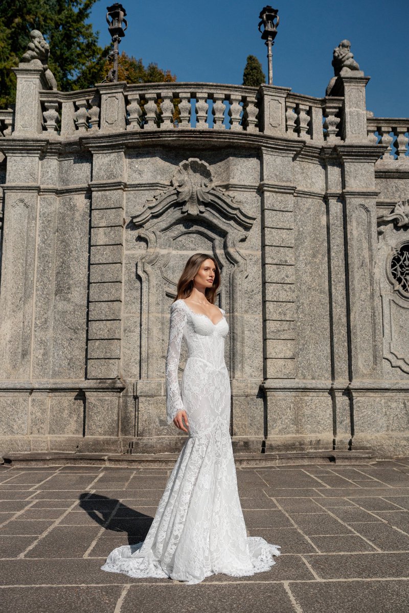 RiccaSposa's tweet photo. Breathing Infinity — an extraordinary Couture 2027 collection by Ricca Sposa, where luxury meets absolute lightness, and every gown tells its own unique story ✨

https://t.co/6ZaqoOtjX1 https://t.co/bCURvhEGke