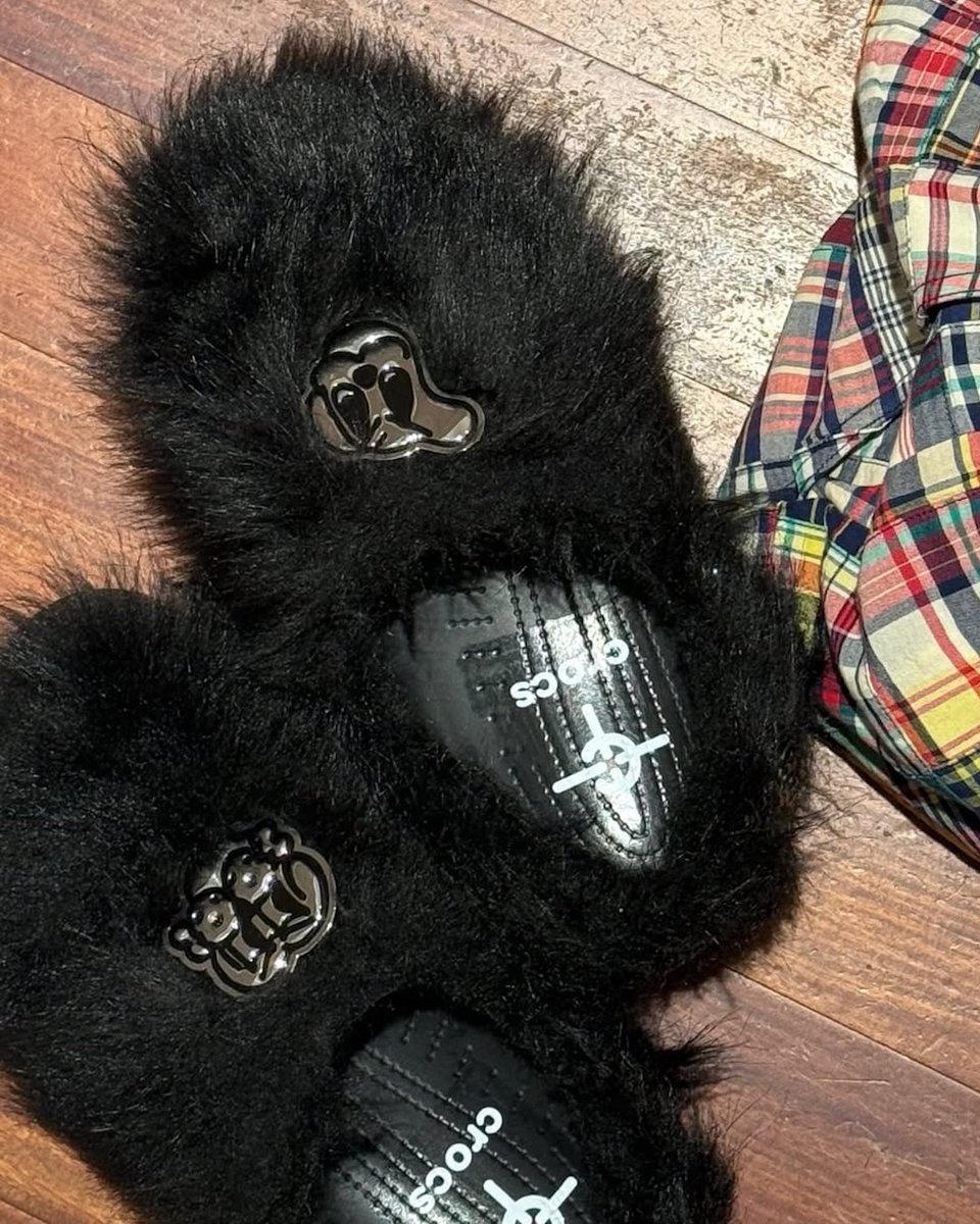 Modern Notoriety tweet media