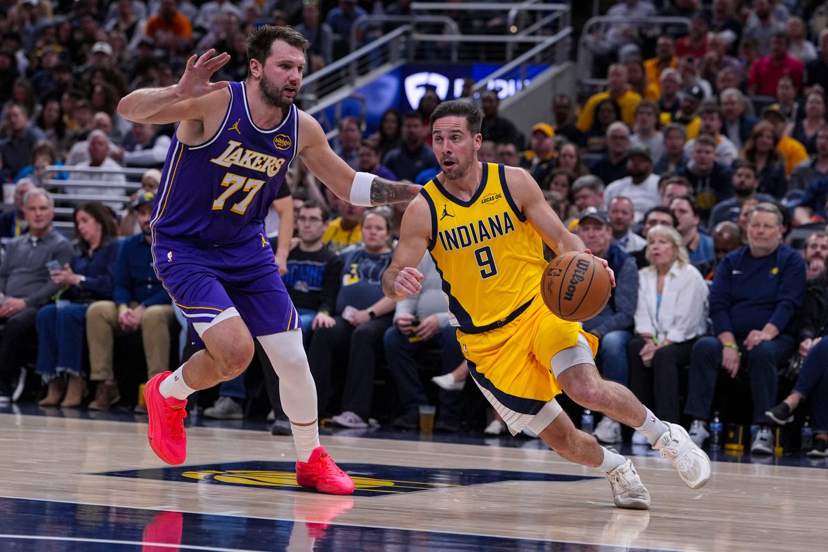 Mike White tweet media