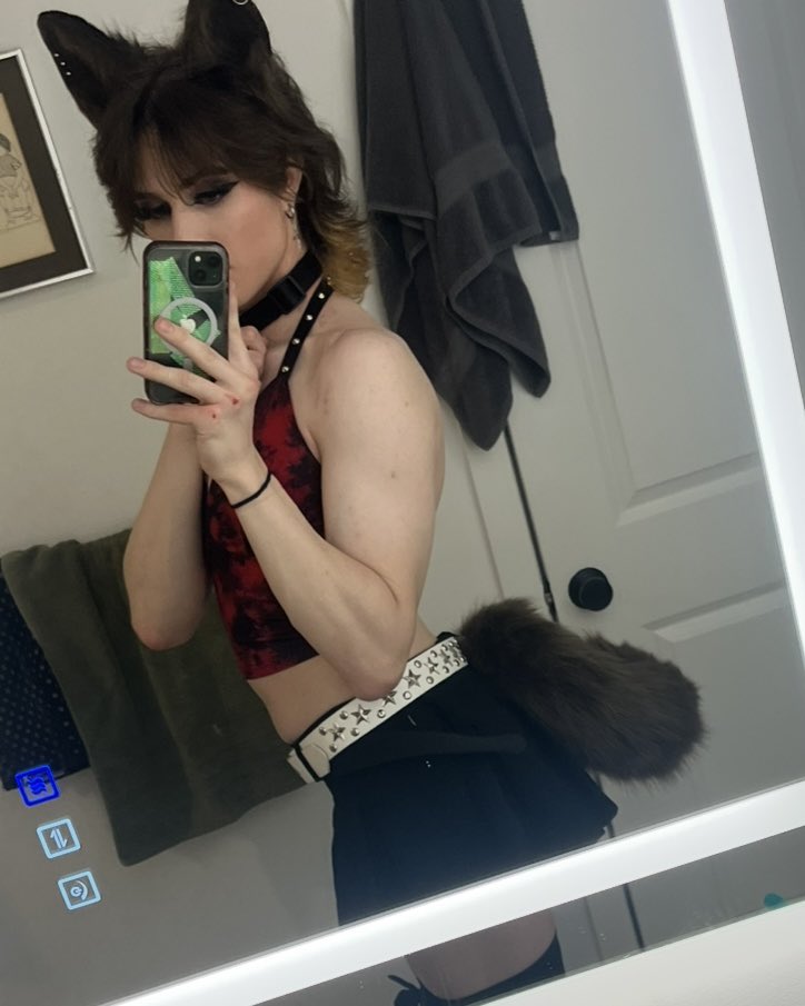 pond 🐟 tweet media