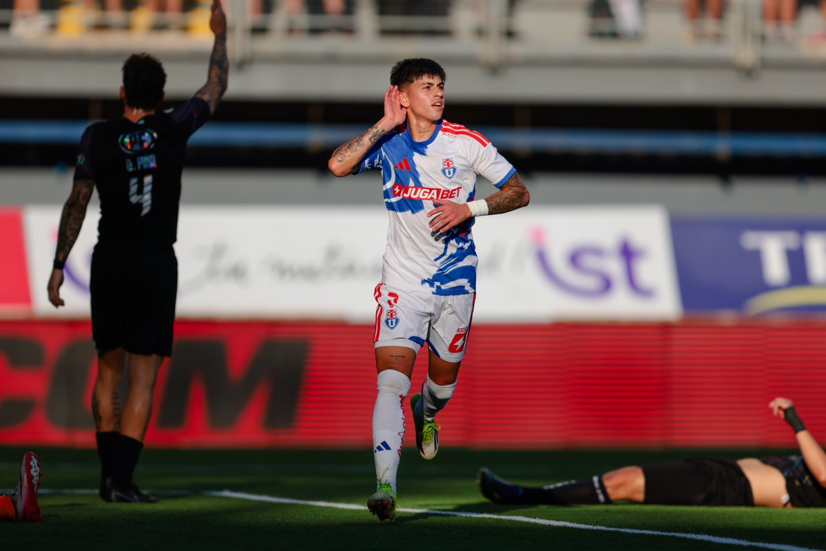 Universidad de Chile tweet media