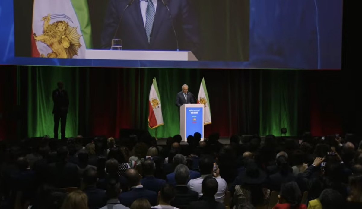 Gazelle غزاله شارمهد tweet media