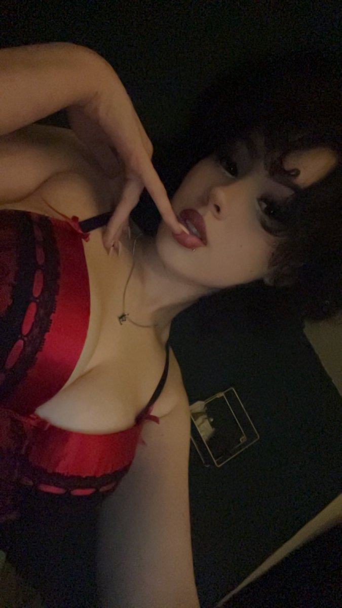fckn_sawmuttz's tweet photo. Boop-Boop-Be-Doop BOOP! ๐
#nsfw #nsfwacc #hoe #muttz https://t.co/1KTPFrfGP3