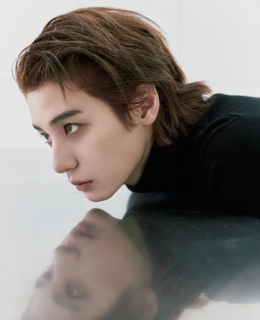 ihantism's tweet image. lightphobia is a lifestyle

#odsd #OnedoorSelcaDay #이한 #LEEHAN