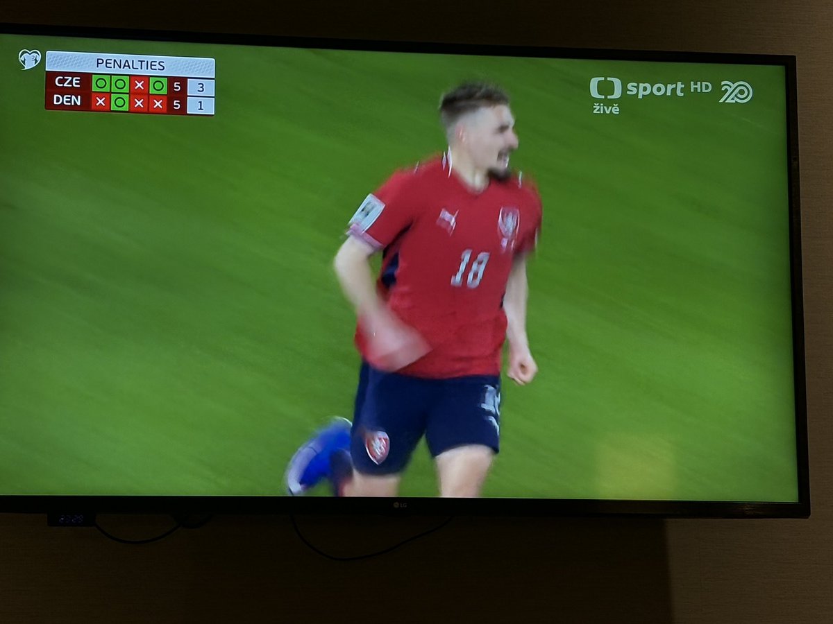 Greg Hands tweet media