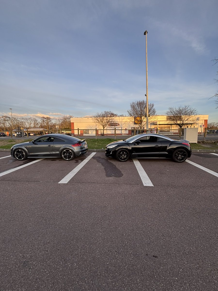 𝐒𝐢𝐭𝐰𝐞𝐲 🎭 tweet media