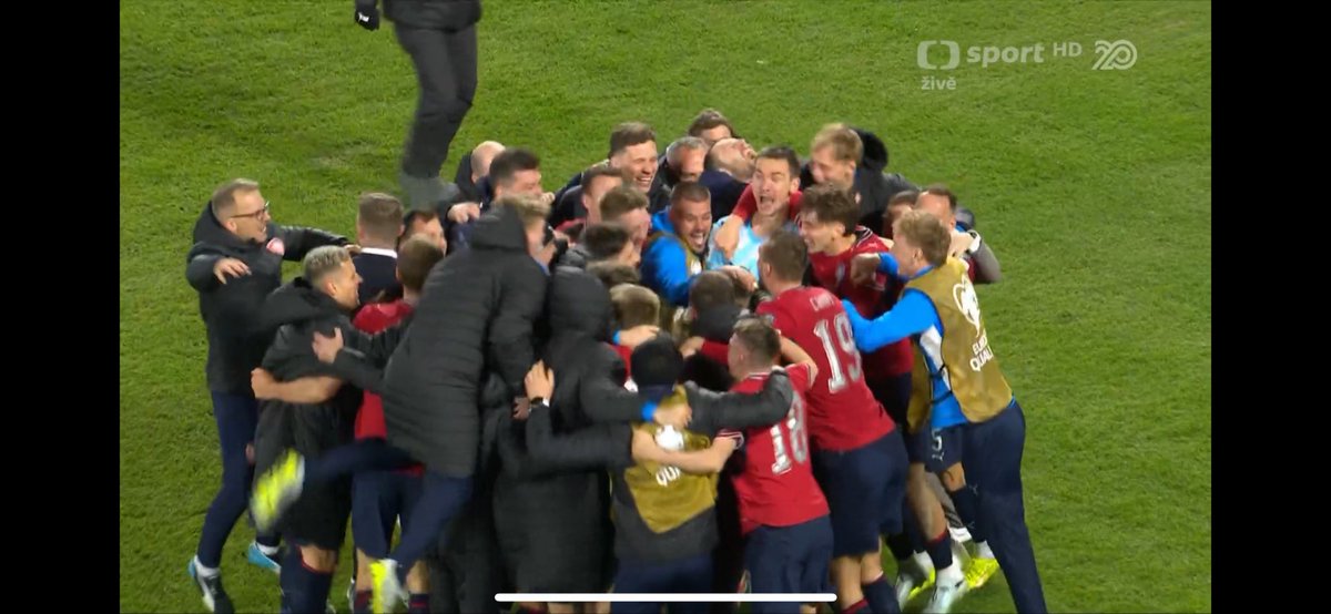 Sporťák tweet media