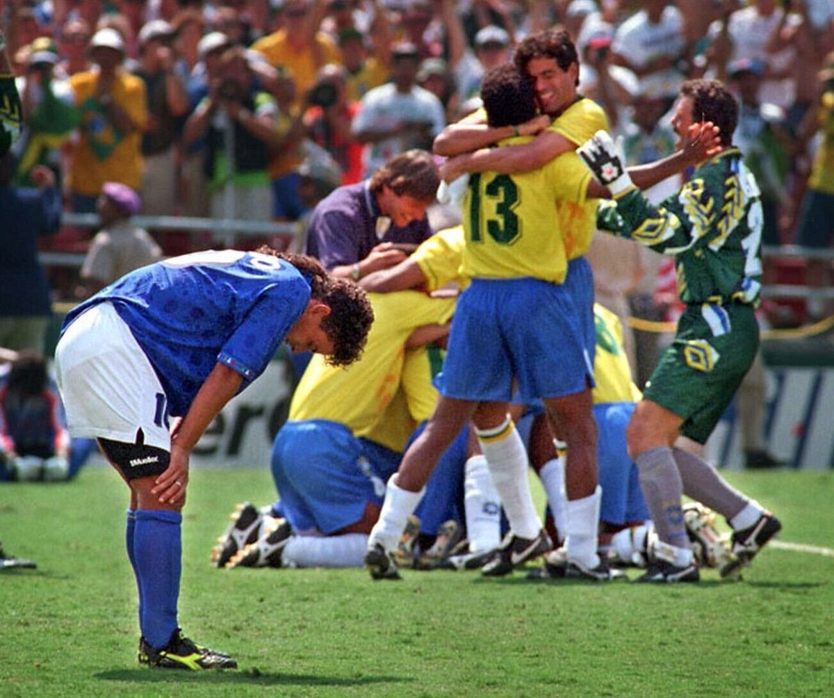 Ryan, Carrick's MUFC 🇾🇪 tweet media