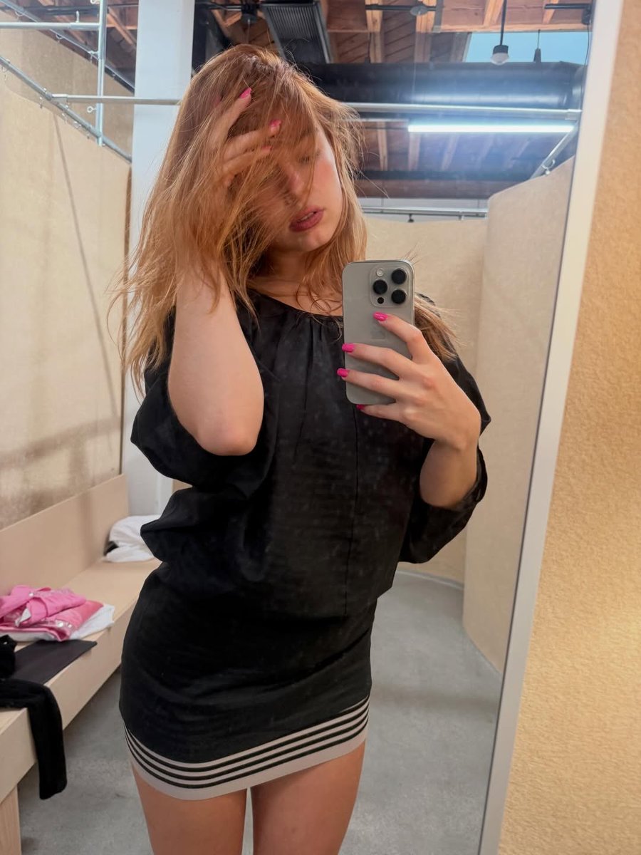 Addison Rae Argentina tweet media