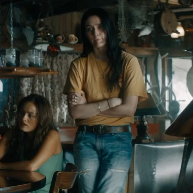 ᅠᅠᅠℰ𝐋𝐎𝐈𝐒𝐄 .ᅠ𝄒ᅠᥫ᭡ ˖ᅠ ℬ𝐑𝐎𝐂𝐊ᅠ❕ tweet media