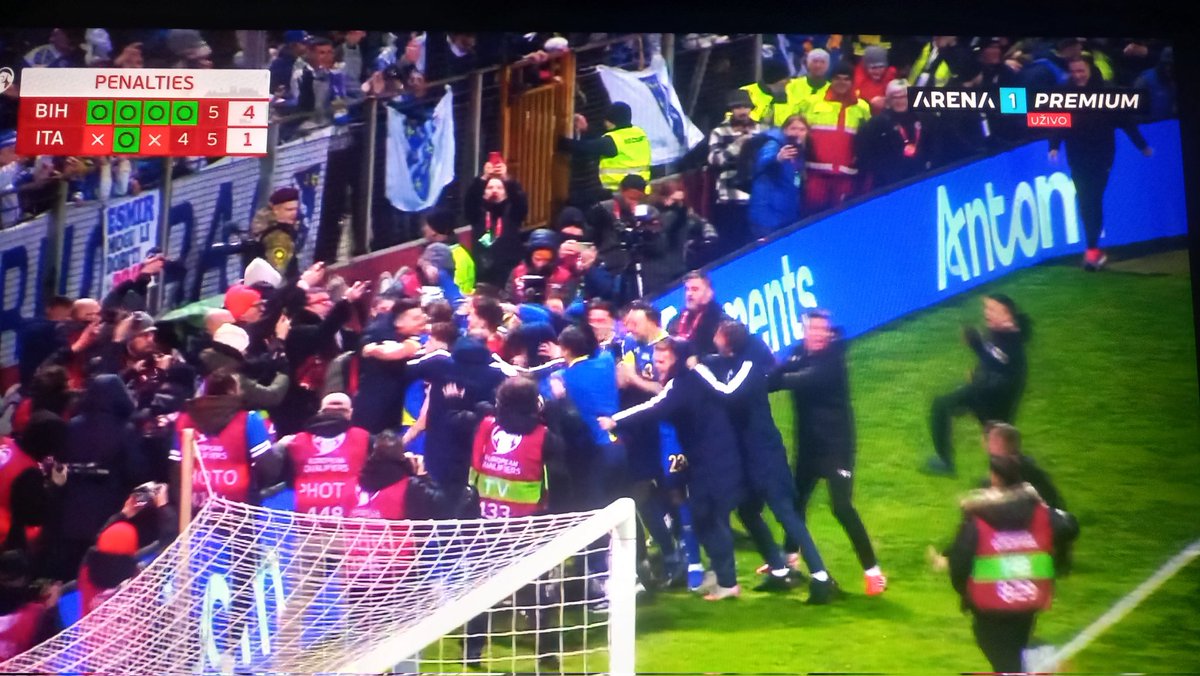 Amfetaminolohije tweet media