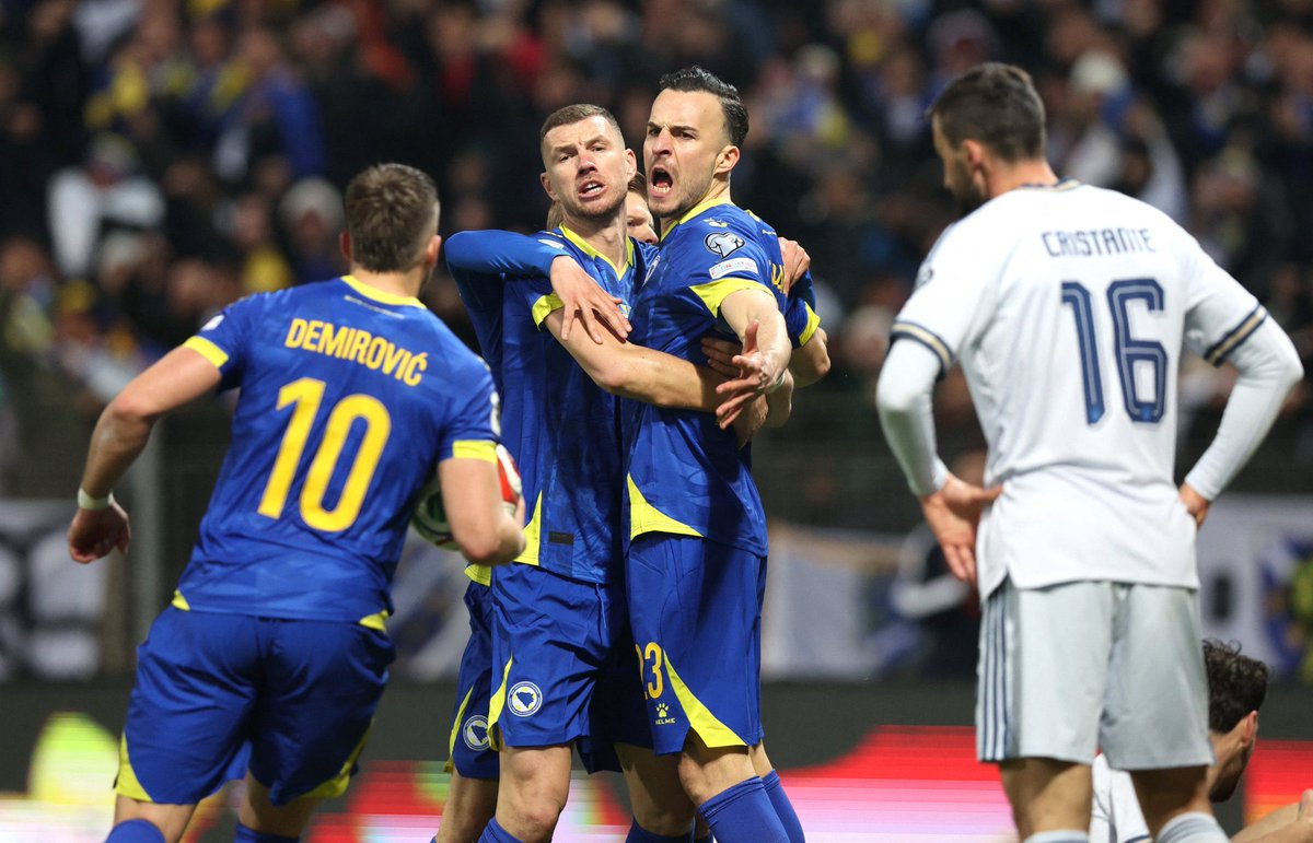 SportsDigitale's tweet photo. BOSNA-HERSEK, İTALYA’YI ELEYEREK DÜNYA KUPASI’NDA! https://t.co/KUp2ORPg1c