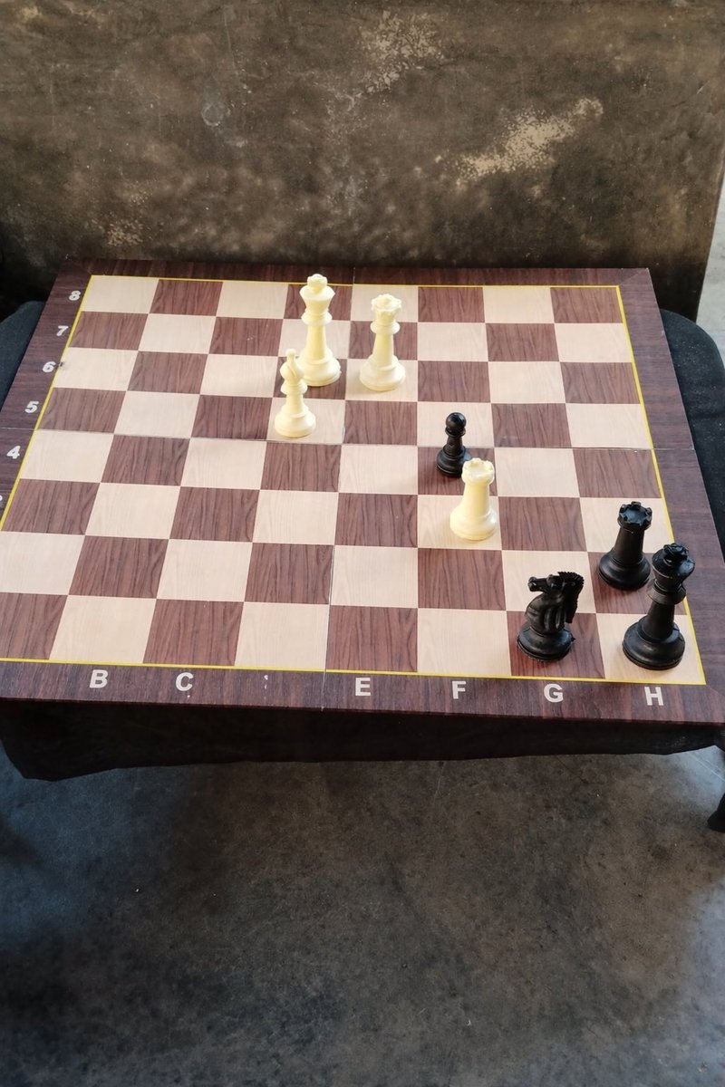 Chess Master tweet media