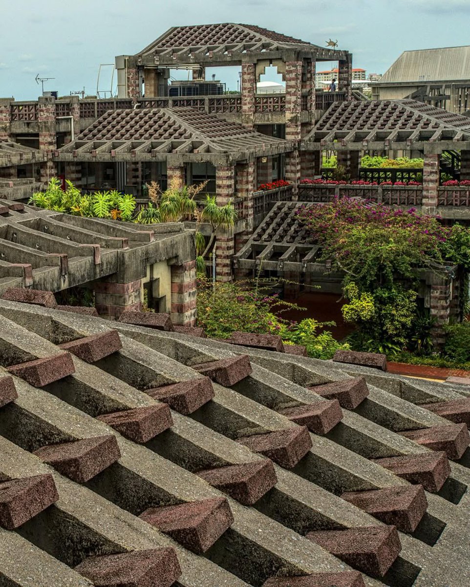 Sci-Fi Archives tweet media