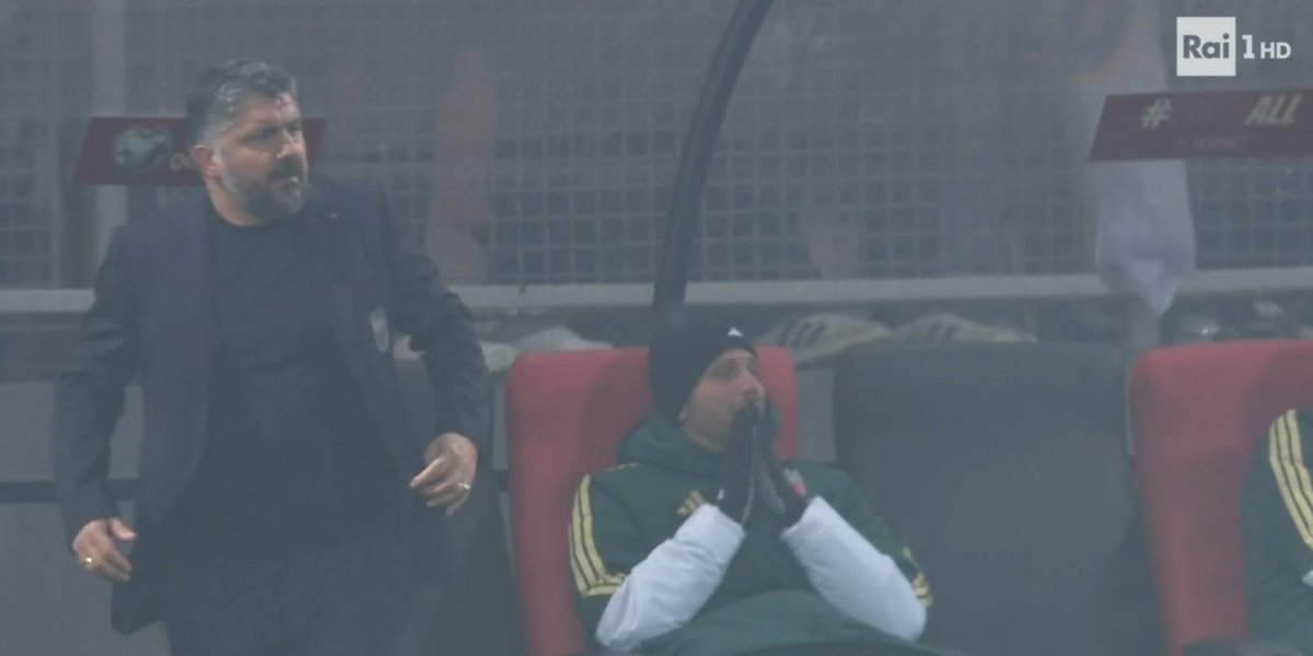 deweytango's tweet photo. Le dittature è giusto che perdano.
@Figc
#BosniaItalia
#Gravina, ora vattene a fare in culo fuori dalla nostra vita. https://t.co/CnbqBT5wsK