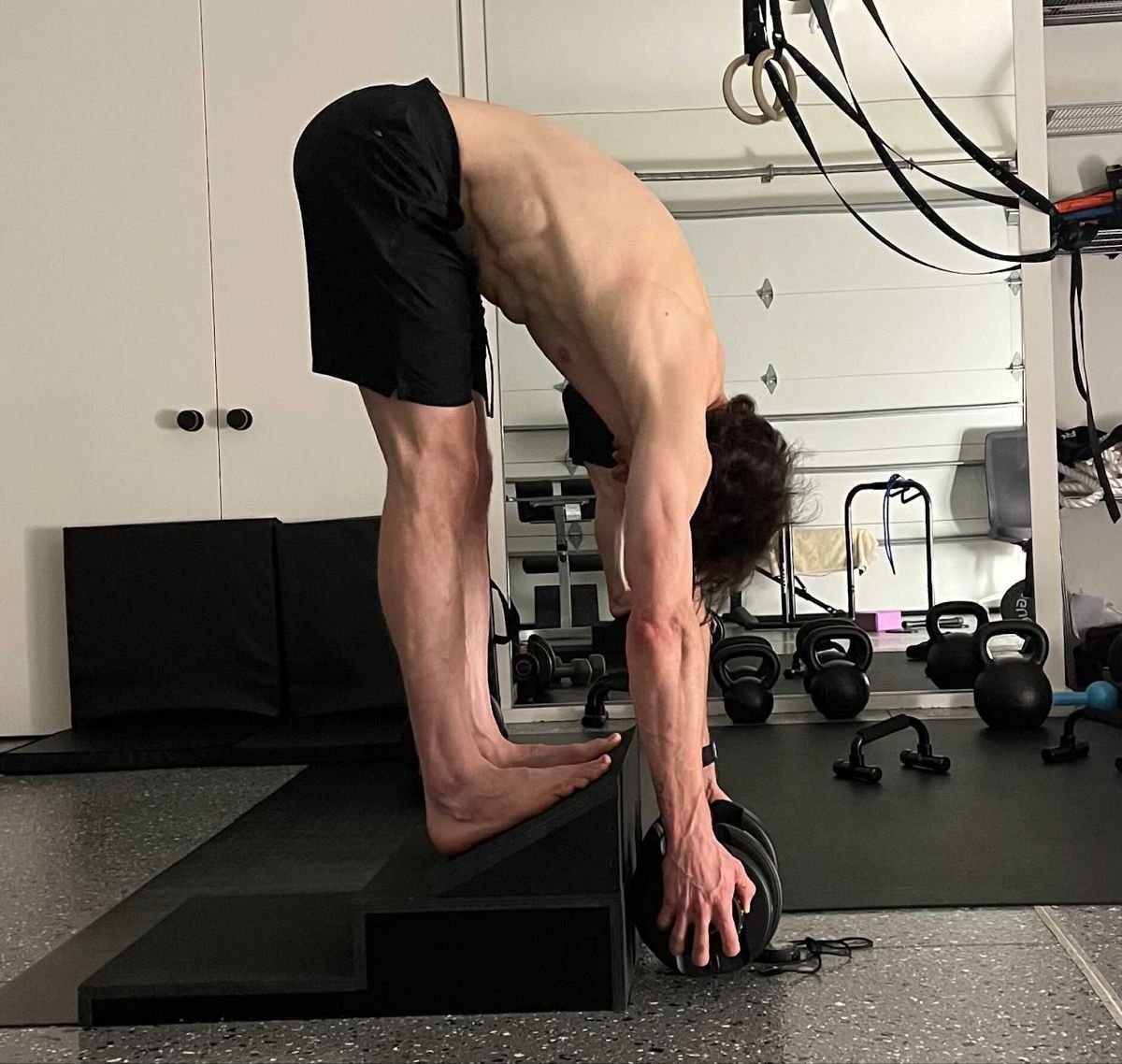 luisomor's tweet photo. If you're not stretching at least 3 times a week you are missing out on gains

Average gym bros want to get big and strong without understanding that recovery is more important than the actual reps and sets they put in https://t.co/ZeyplwiWZm