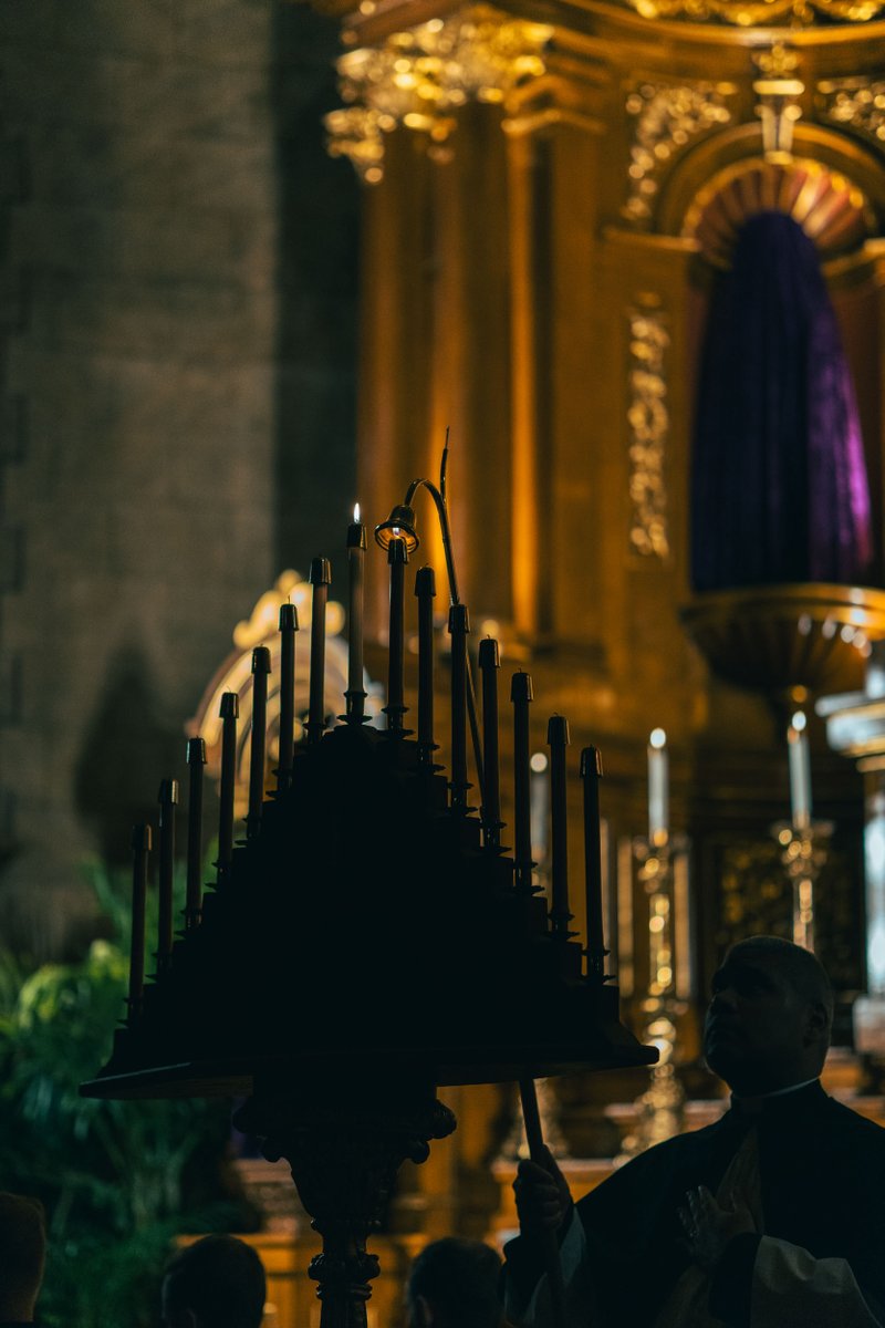 St John Cantius tweet media