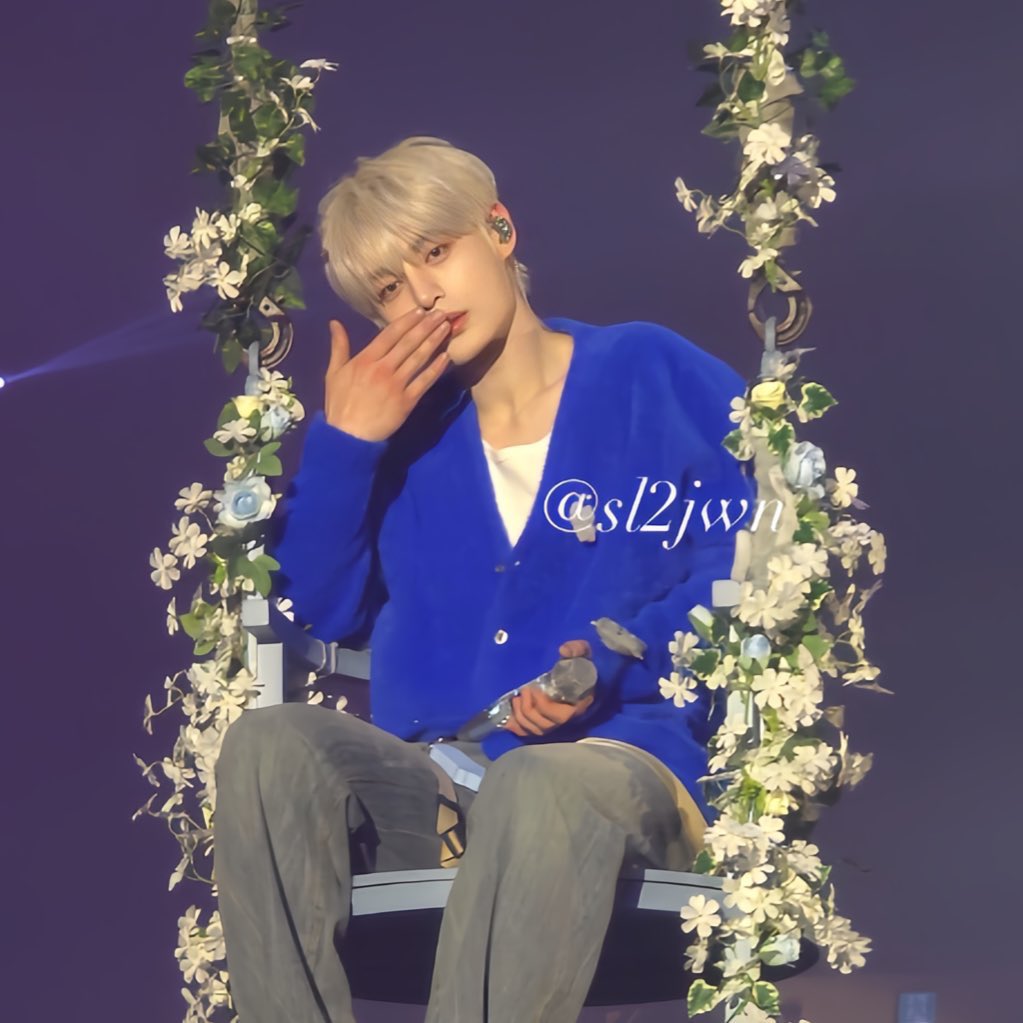  ︎︎🐈‍⬛🩶 tweet media