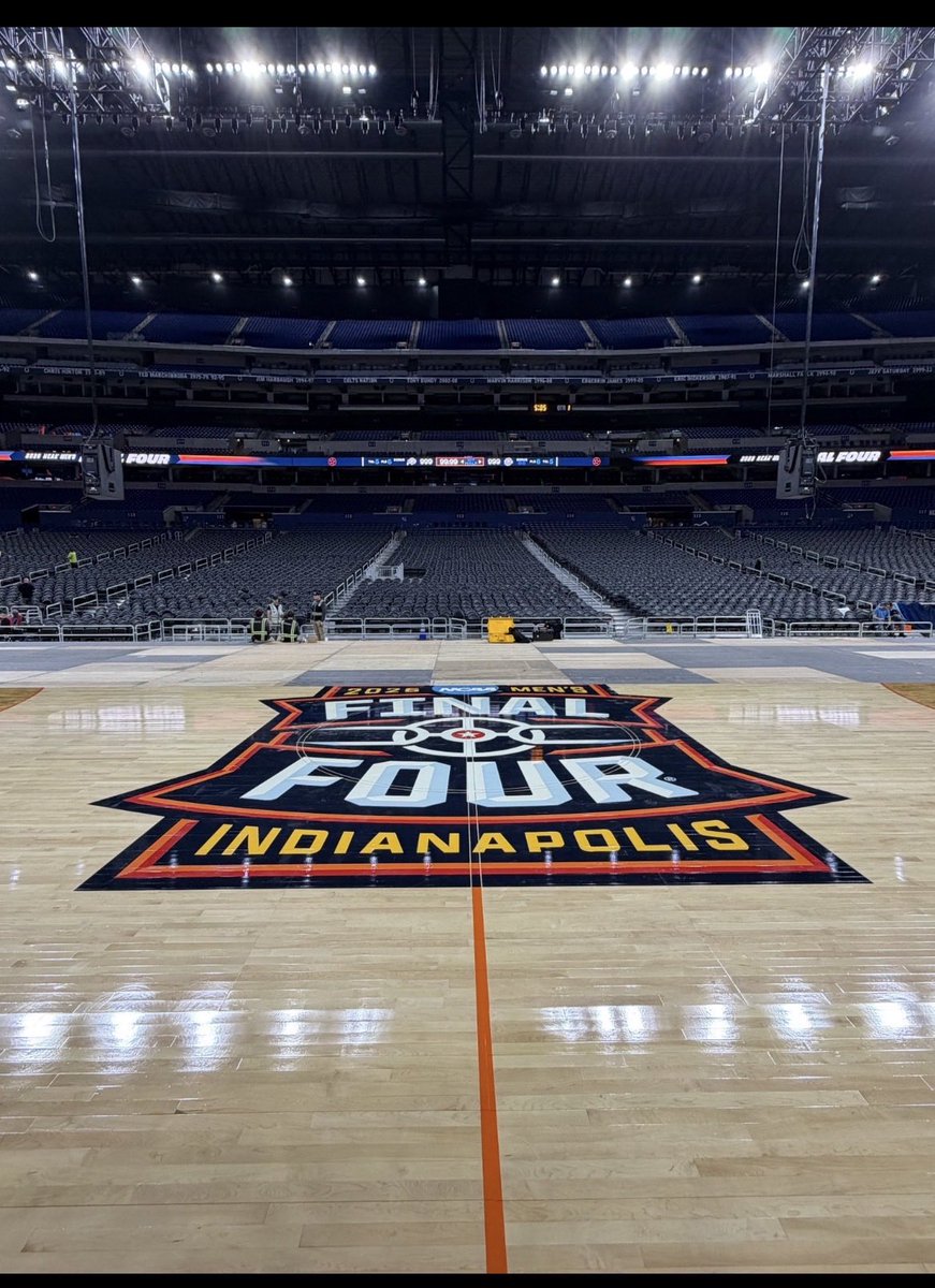 Masontheile's tweet photo. Excited to be down at the Final Four and the NABC Convention this weekend! @NABC1927 

Would love to connect with any coaches who will be down there as well! https://t.co/jQNaMeawUE