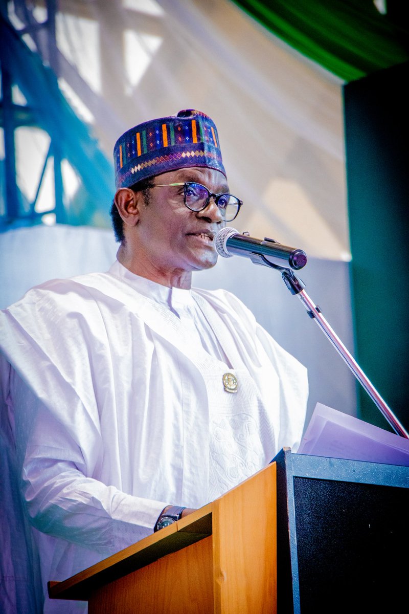Godowoli_Jnr's tweet photo. A leader who doesn’t make noise but makes impact. https://t.co/w9B5CaKJtx