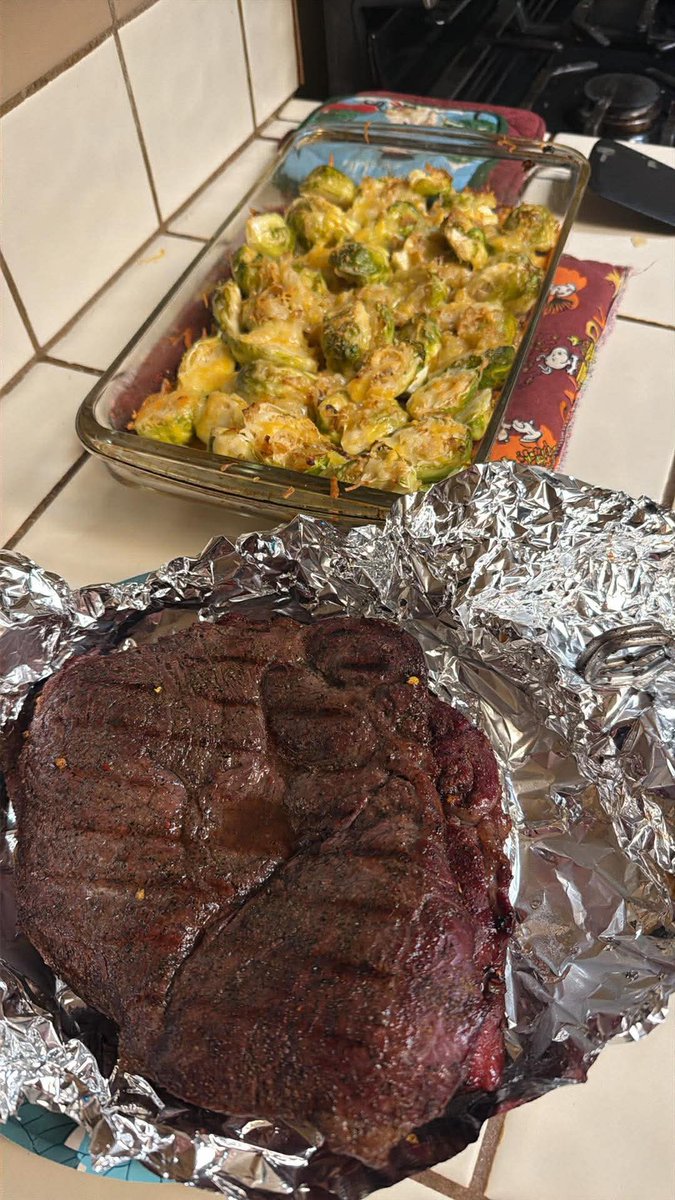 the few lizards tweet media