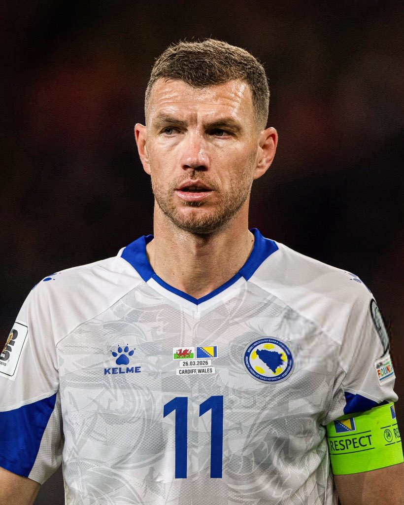 EPL_Gunlukleri's tweet photo. 40 yaşındaki Edin Dzeko, ülkesini Dünya Kupası’na götürdü. 🇧🇦

Çok büyük karakter… https://t.co/B67raxxQv5