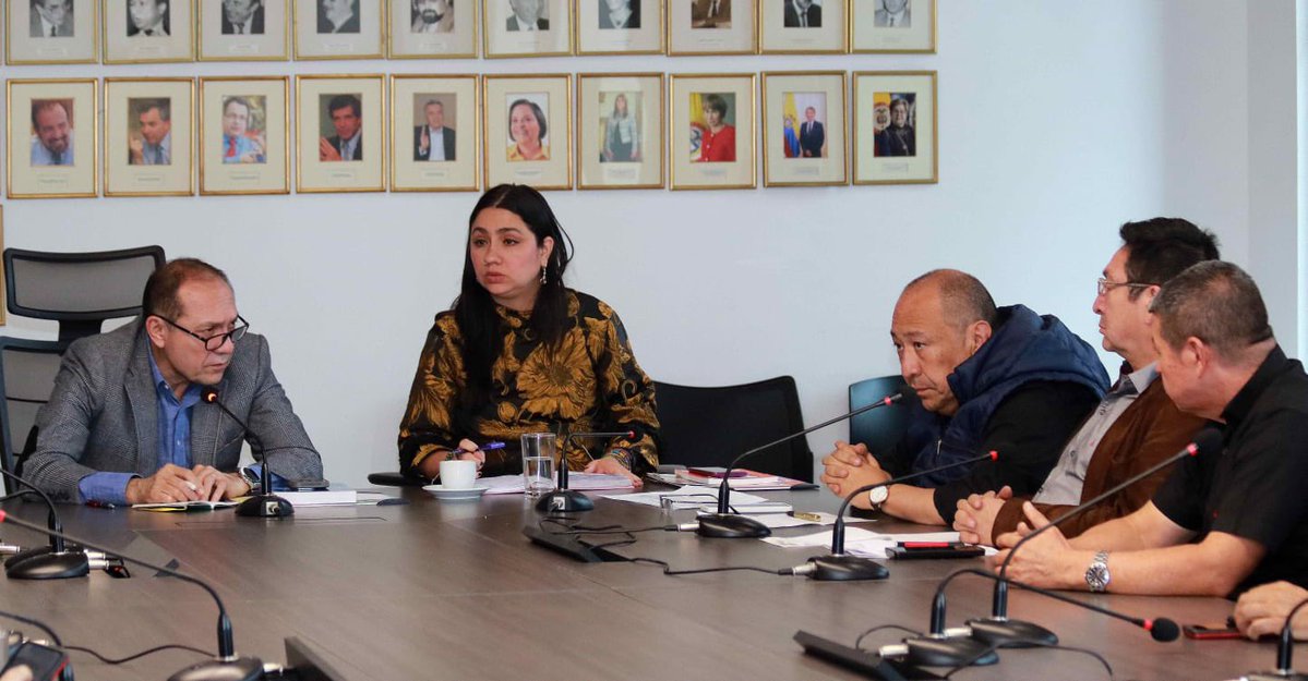 MinTrabajo tweet media