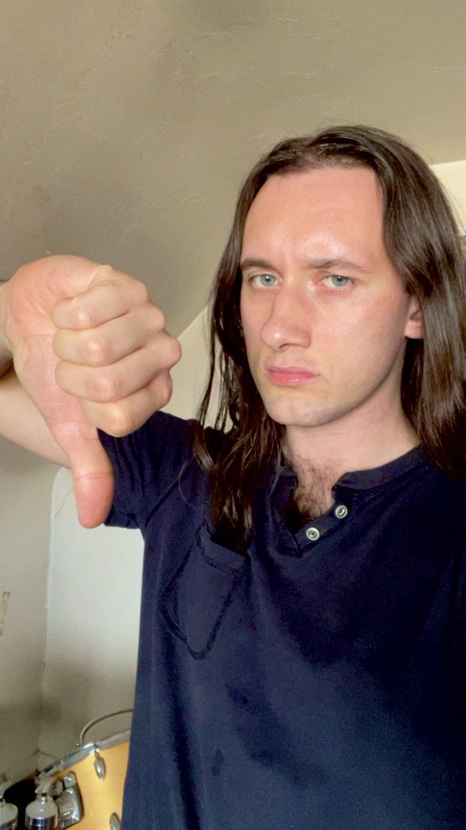 Terry Vest 🔪 tweet media