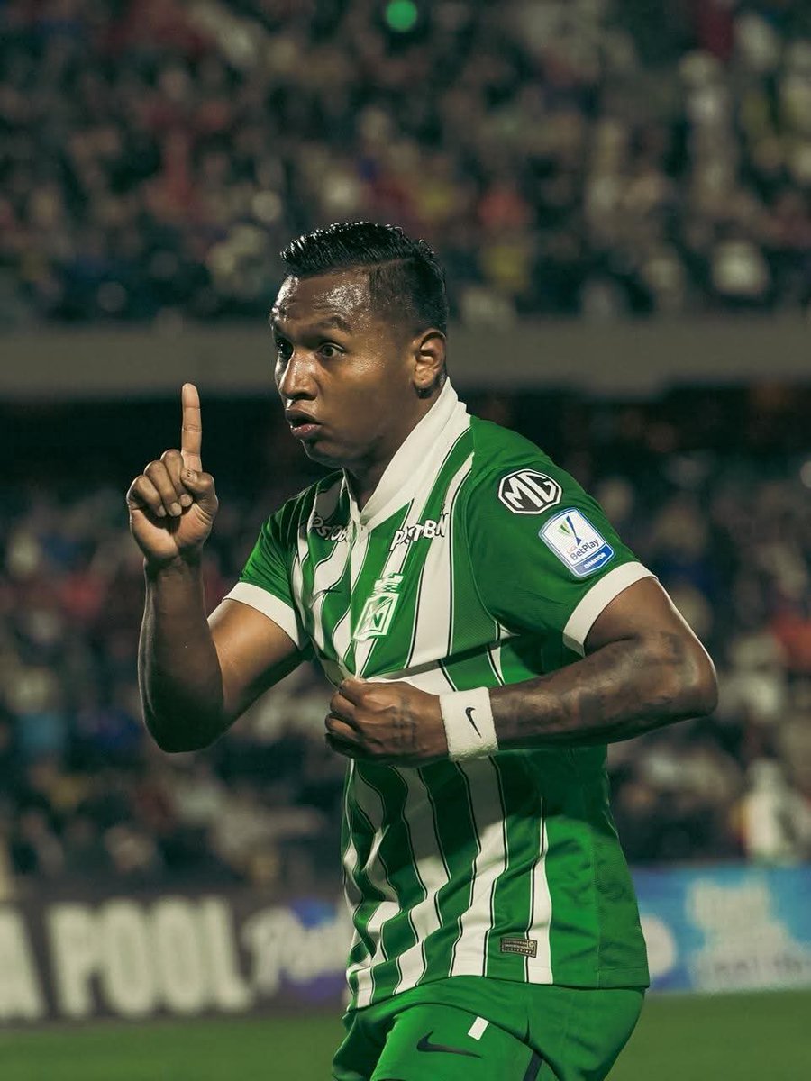 Retroverdolaga tweet media