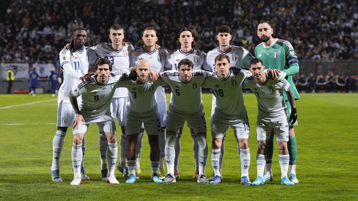 🇮🇹 Itália nas últimas 5 Copas Do Mundo:

2010: eliminado na fase de grupos ❌
2014: eliminado na fase de grupos ❌
2018: nem se classificou pra Copa ❌
2022: nem se classificou pra Copa ❌
2026: nem se classificou pra Copa ❌