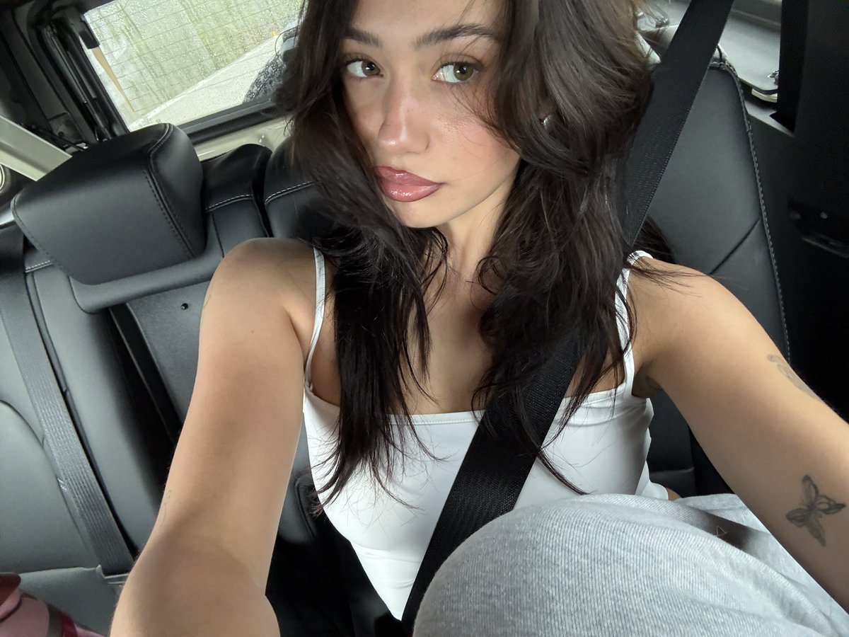 thursd6y's tweet image. maining these bc i #can