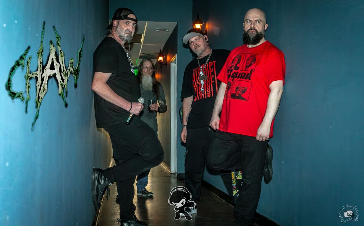 ExpansionRadial's tweet photo. La banda CHAW presenta How to Drain Your Dragon, una rola cargada de irreverencia, humor ácido y una crítica al conformismo.
https://t.co/YIupwg3hs5 https://t.co/3y05MX6kO7